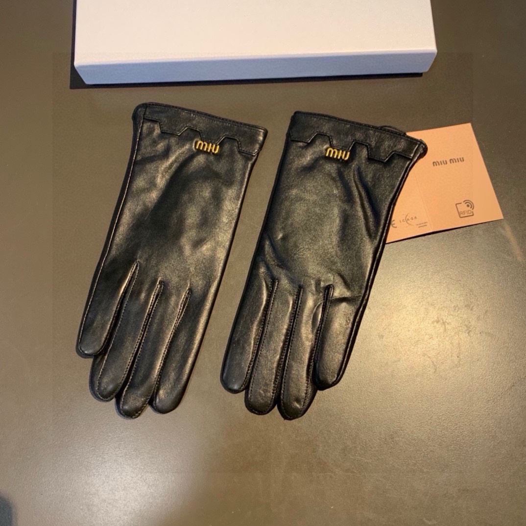 Miu Miu Gloves